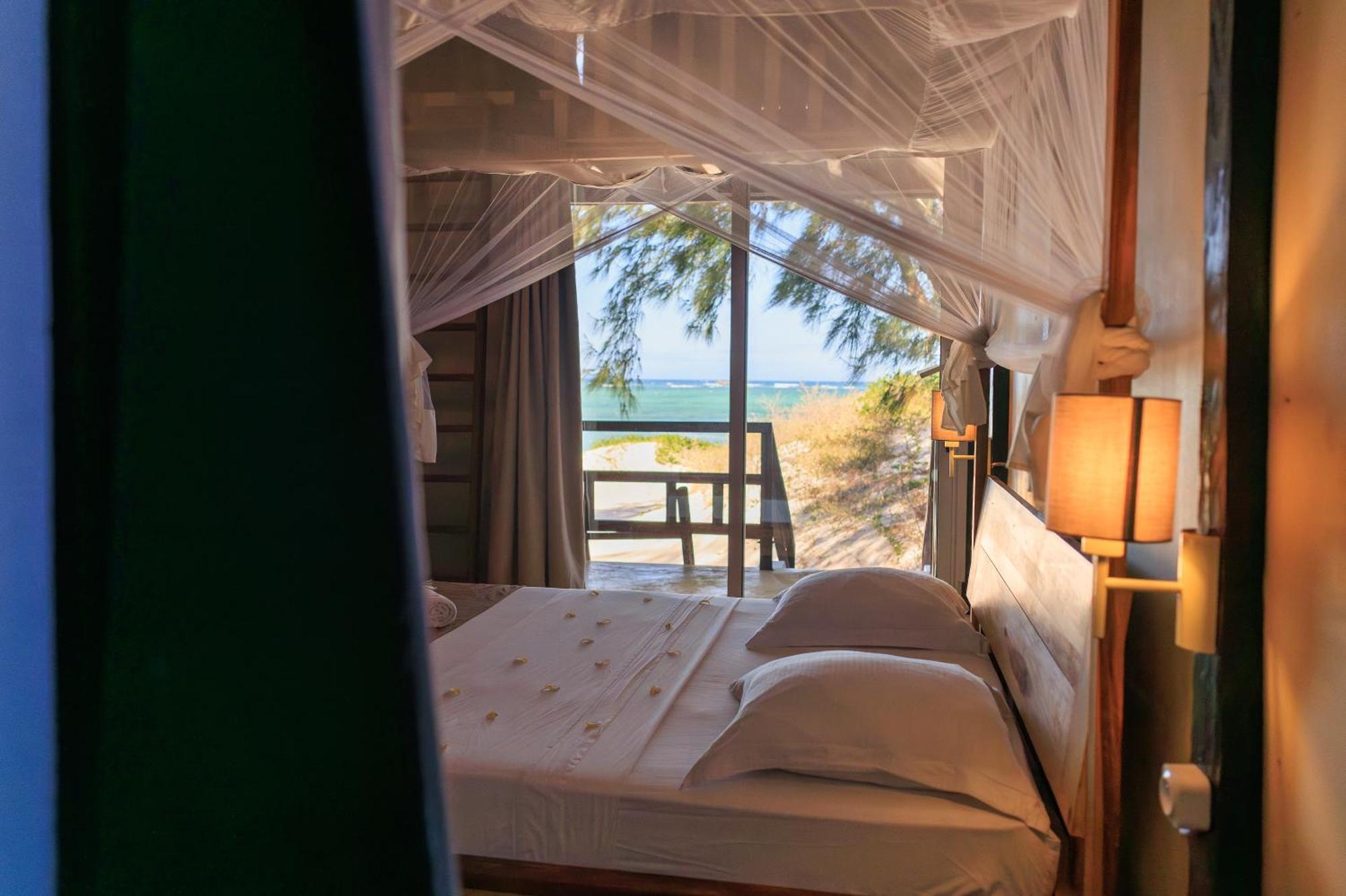 Madakitecamp Hotel Antsiranana Luaran gambar