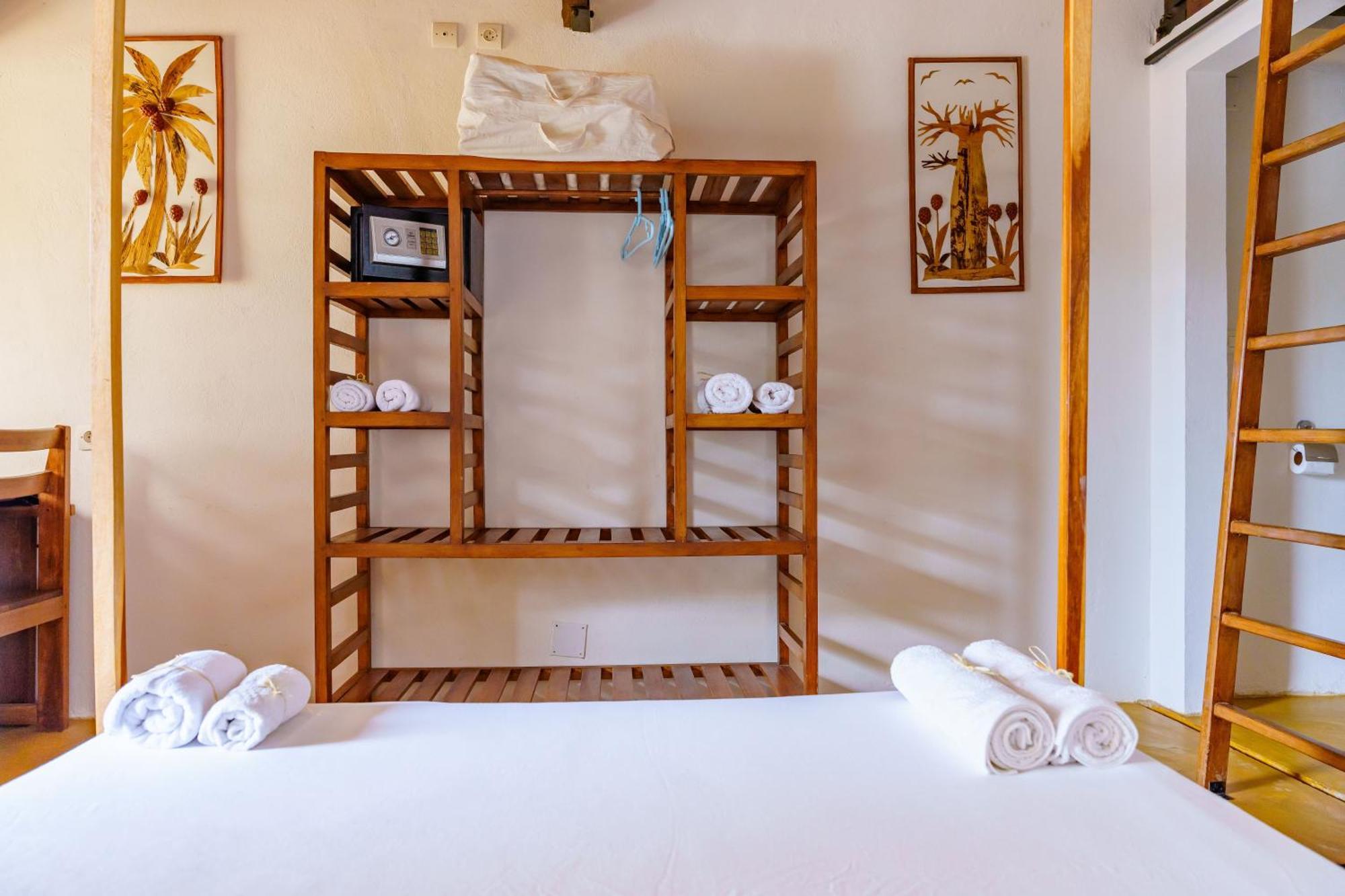 Madakitecamp Hotel Antsiranana Luaran gambar